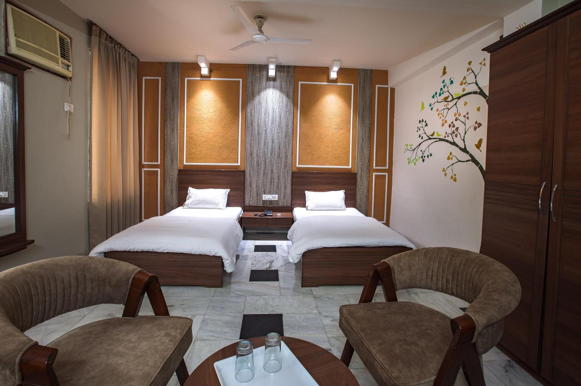 巴克蒂达姆酒店 Vrindāvan 外观 照片