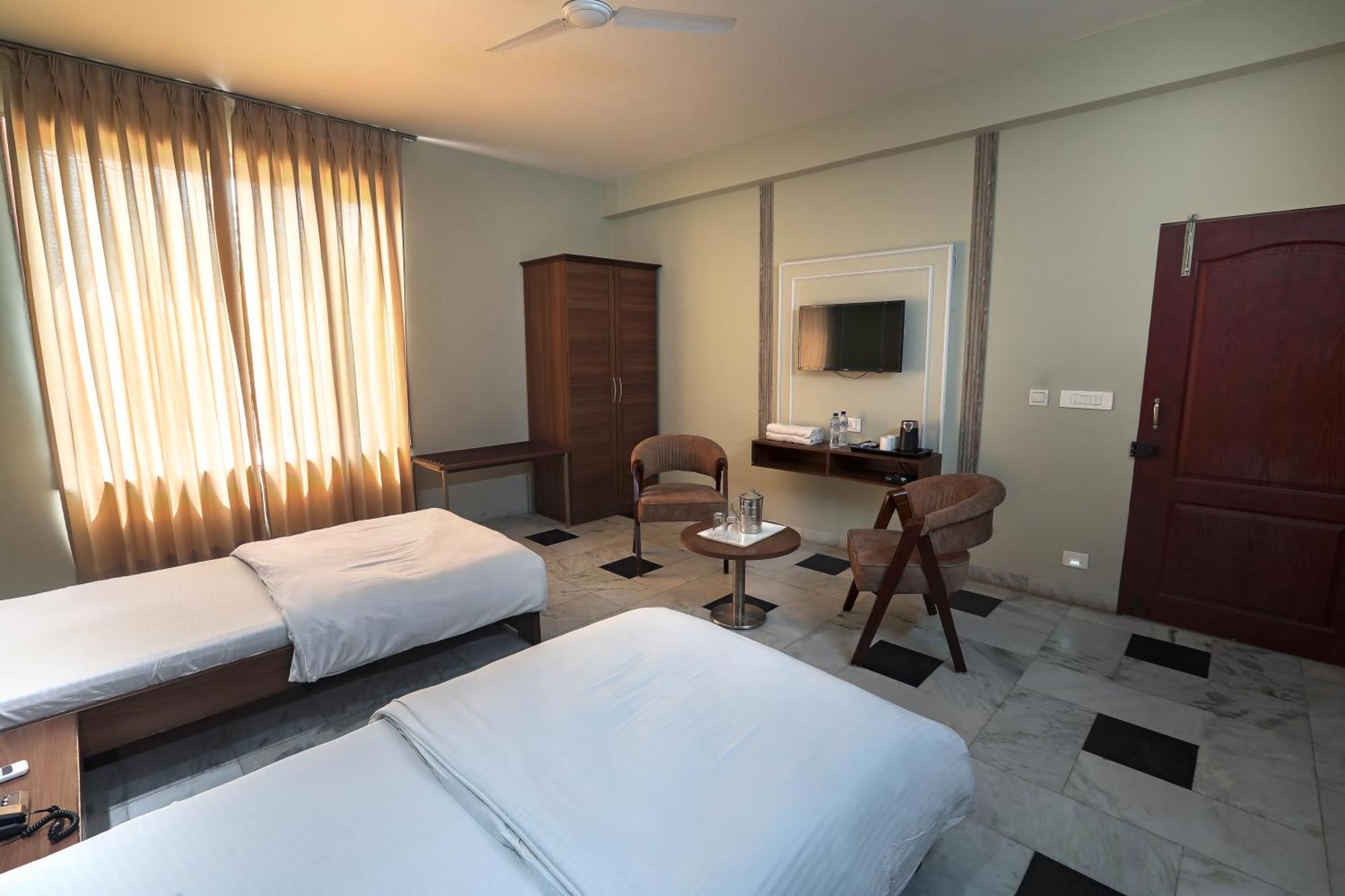 巴克蒂达姆酒店 Vrindāvan 外观 照片